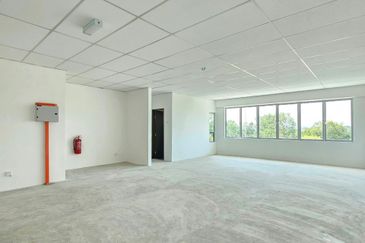 Jalan Kiambang, Kulai Indahpura @ Brand New 1.5-storey Terrace Factory