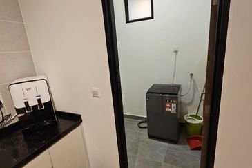 Twin Tower Residence