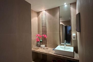 Taman Century / Taman Abad @ 2-storey Shop Lot