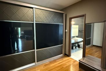 The Straits View Residences