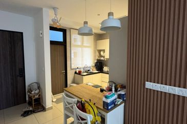 Twin Tower Residence