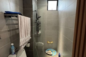 Twin Tower Residence