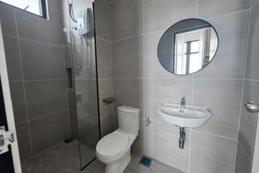 LINBAQ Space Residency @ Fully Smart Home System Dual Key unit