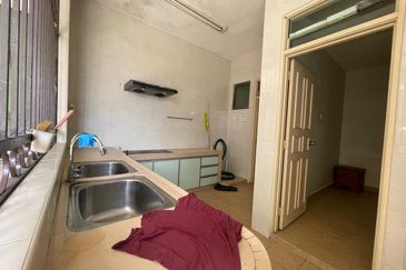 Austin Residence @Taman Mount Austin