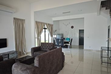 The Canal Garden North, Horizon Hills