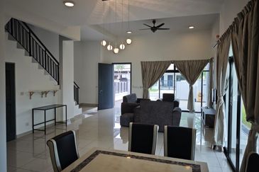 The Canal Garden North, Horizon Hills