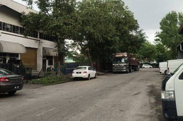 Jalan Bayu 2/4, Taman Perindustrian Tampoi @ 2-storey Terrace Factory