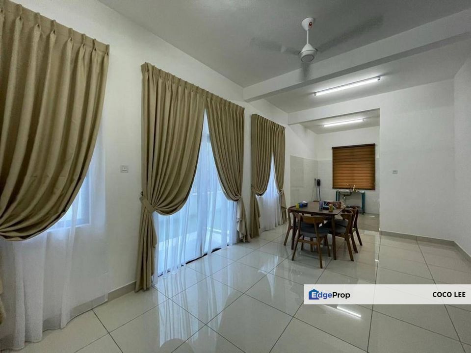 Bandar Cemerlang Precint D, Ulu Tiram @ End Lot 2-storey Cluster House, Johor, Ulu Tiram