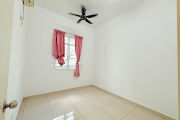 Nusa Duta, Iskandar Puteri @ Double-storey Semi-D House