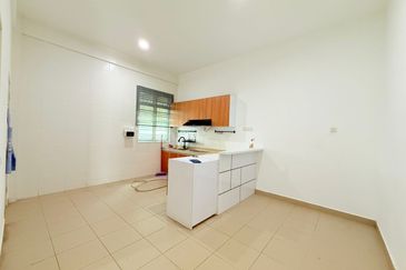 Nusa Duta, Iskandar Puteri @ Double-storey Semi-D House