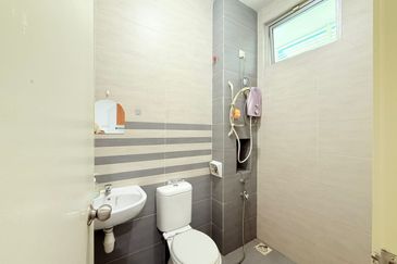 Nusa Duta, Iskandar Puteri @ Double-storey Semi-D House