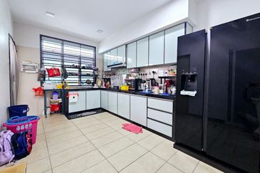 Mutiara Austin Residence @ Mount Austin