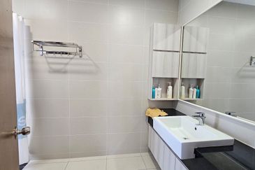 The Canal Garden North, Horizon Hills