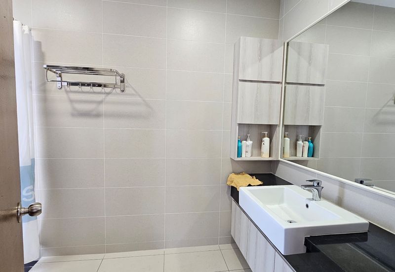 The Canal Garden North, Horizon Hills