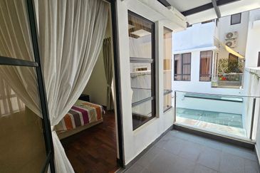 The Canal Garden North, Horizon Hills