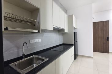 Twin Tower Residence