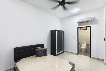 Twin Tower Residence