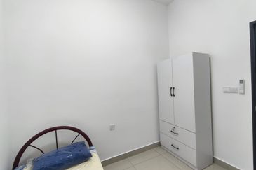 Twin Tower Residence