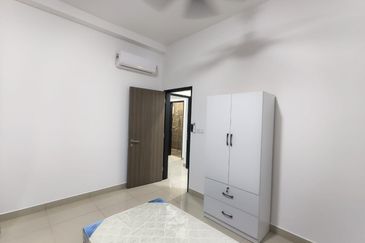 Twin Tower Residence