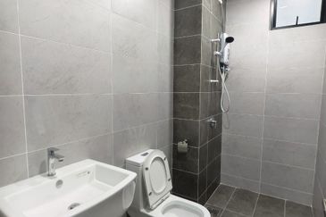 Twin Tower Residence