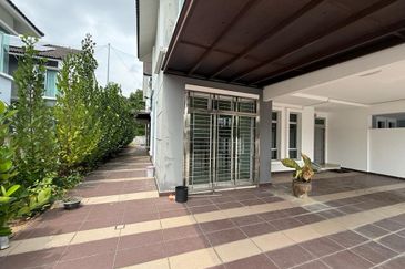 IOI Palm Villa Gate C @ Good Condition 2-storey Semi-D House