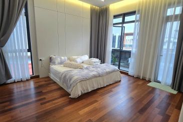 Taman Danga Sutera @ Super Luxury 2-storey Semi-D House