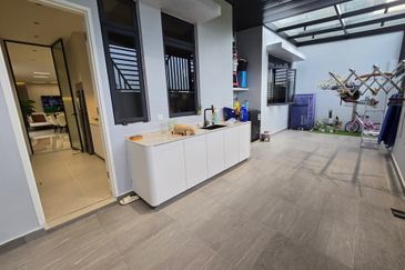 Taman Danga Sutera @ Super Luxury 2-storey Semi-D House