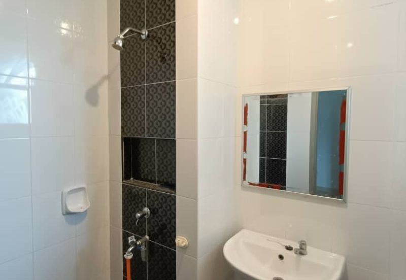 Rini Hills 2, Mutiara Rini Skudai @ Corner Lot 2-storey Terrace House