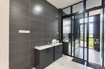 Aurora Resort Villas