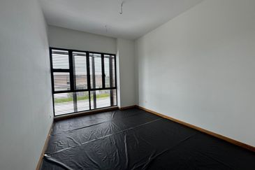 Senibong Cove Waterway Residences