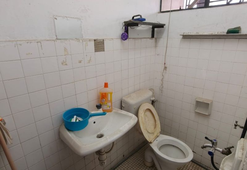 Taman Perindustrian Permas Jaya @ Original Condition Terrace Factory