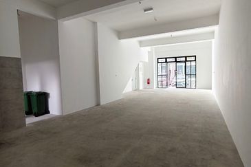 Pelangi Avenue Block A @ Brand New Intermediate 4-storey Shoplot