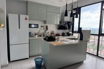 Mewah View Luxurious Apartments