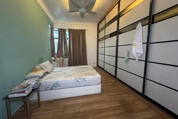 Mewah View Luxurious Apartments