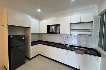 The Pinnacles (Pinnacle Tower)