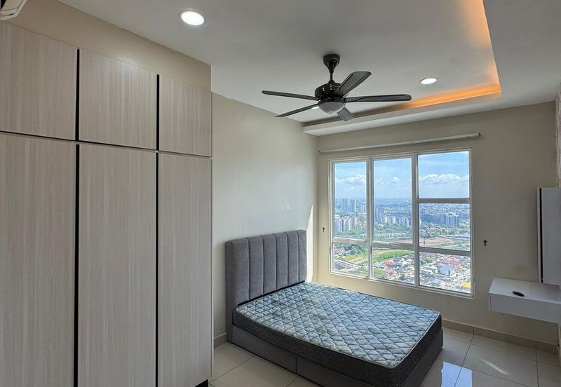 The Pinnacles (Pinnacle Tower)