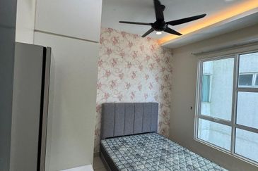 The Pinnacles (Pinnacle Tower)