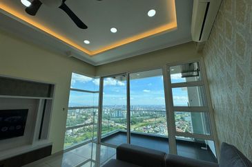 The Pinnacles (Pinnacle Tower)