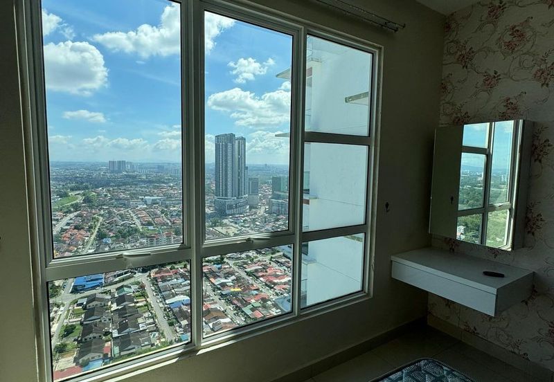 The Pinnacles (Pinnacle Tower)