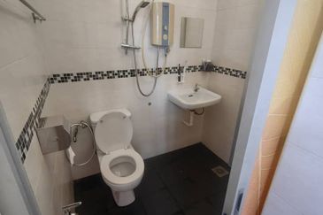 Taman Bestari Indah @ Renovated 2-storey Terrace House