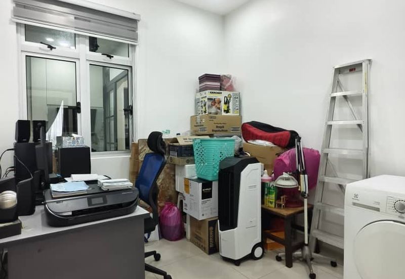 Meridin Bayvue Apartment