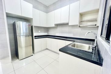 Twin Tower Residence