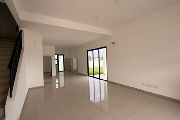 Tate Dalton @ Eco Botanic 2