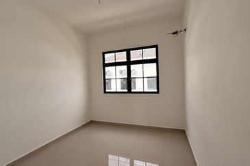 Tate Dalton @ Eco Botanic 2