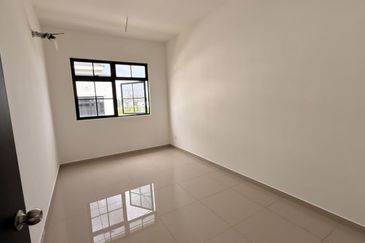 Tate Dalton @ Eco Botanic 2