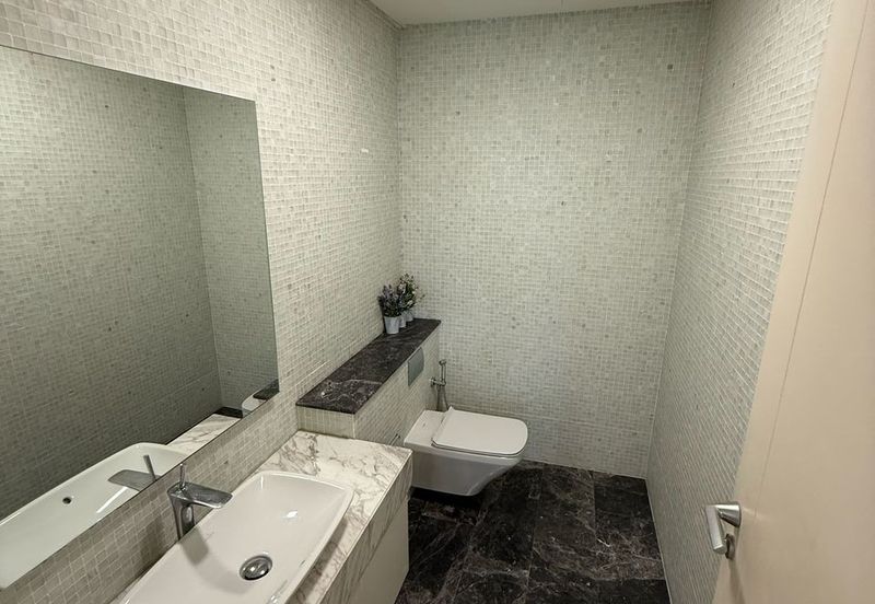 Emerald Bay @ Puteri harbour