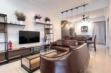 Taman Century Garden @ Fully Furnished Single-storey Semi-D House