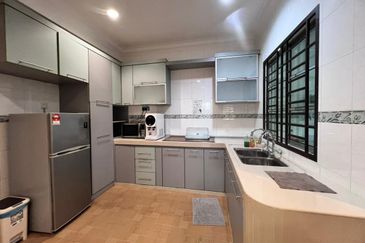 Taman Century Garden @ Fully Furnished Single-storey Semi-D House