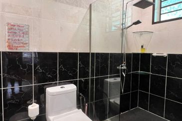 Taman Century Garden @ Fully Furnished Single-storey Semi-D House