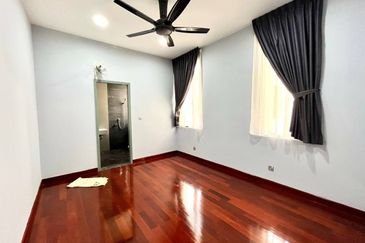 The Canal Garden South, Horizon Hills